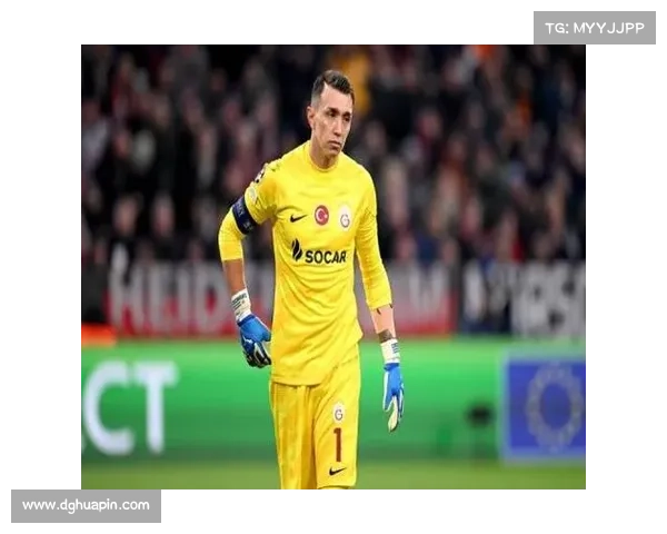 乌拉圭国门穆斯莱拉宣布赛季末退役 21年传奇职业生涯画上完美句号 乌拉圭国门穆斯莱拉宣布赛季末退役 21年传奇职业生涯画上完美句号